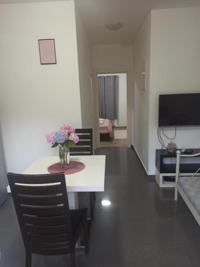Apartment Bila Шибеник Екстер'єр фото